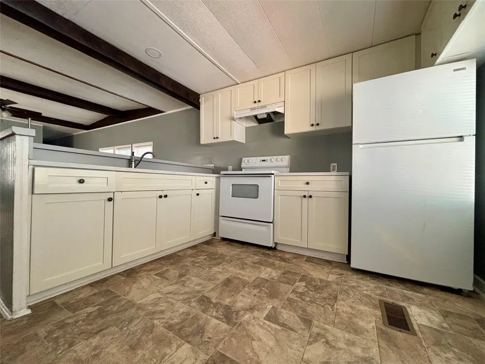 13405 Commander Circle Willis, TX 77318