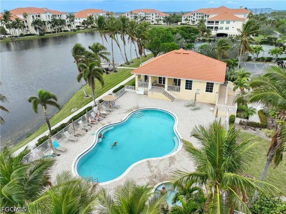 Sanibel View Circle #303 Fort Myers, FL 33908