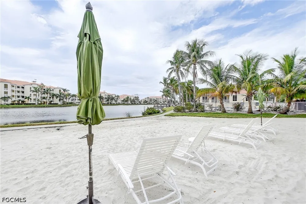 Sanibel View Circle #303 Fort Myers, FL 33908