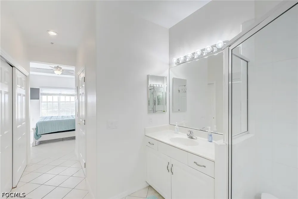Sanibel View Circle #303 Fort Myers, FL 33908