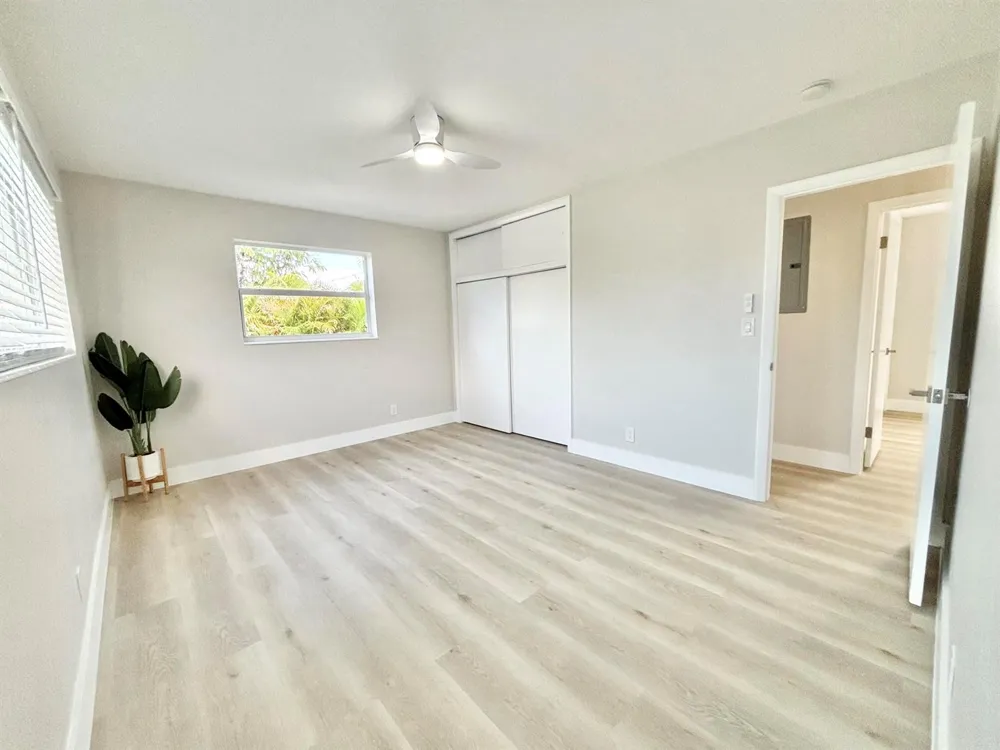 470 NE 45TH STREET Boca Raton, FL 33431