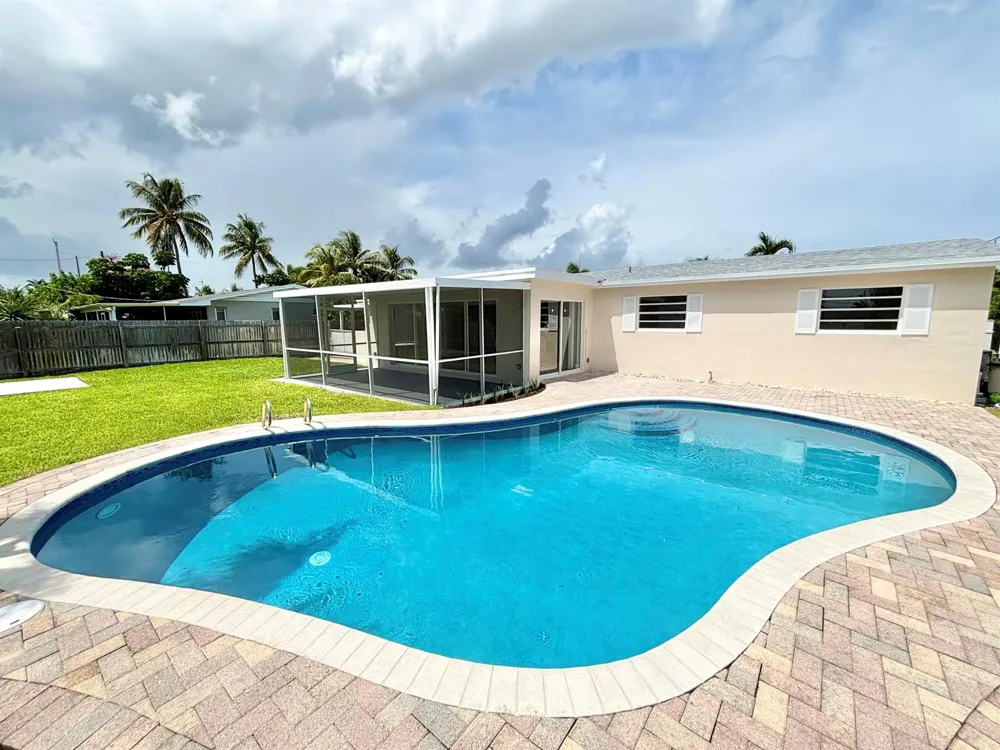 470 NE 45TH STREET Boca Raton, FL 33431