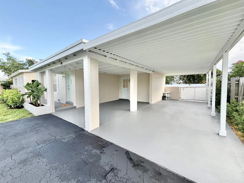 470 NE 45TH STREET Boca Raton, FL 33431