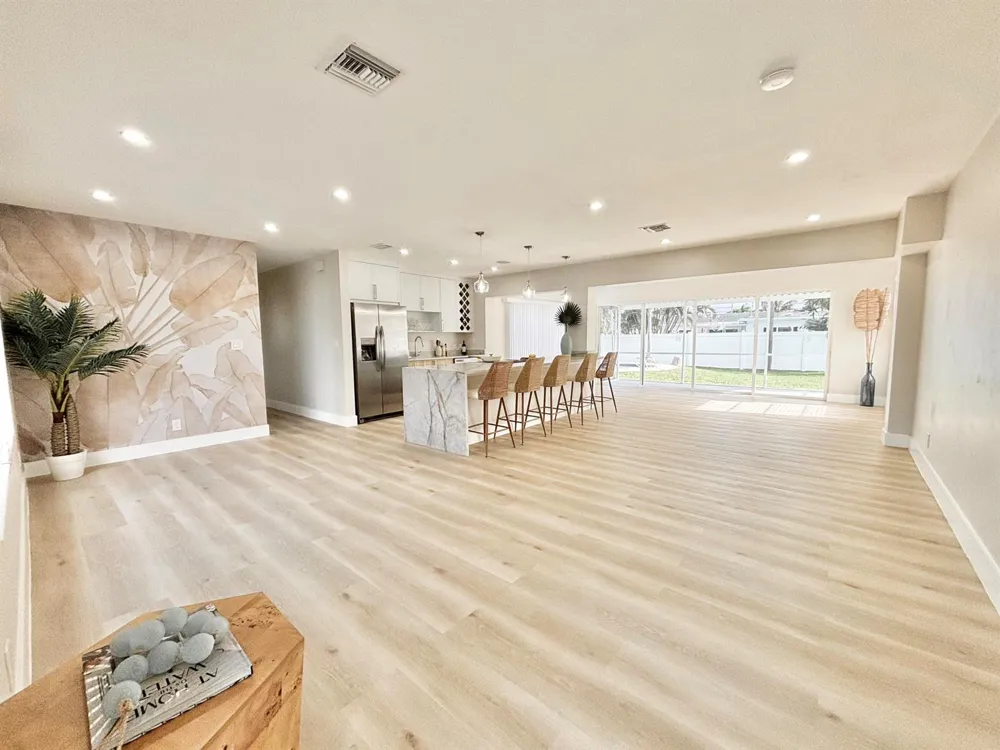 470 NE 45TH STREET Boca Raton, FL 33431