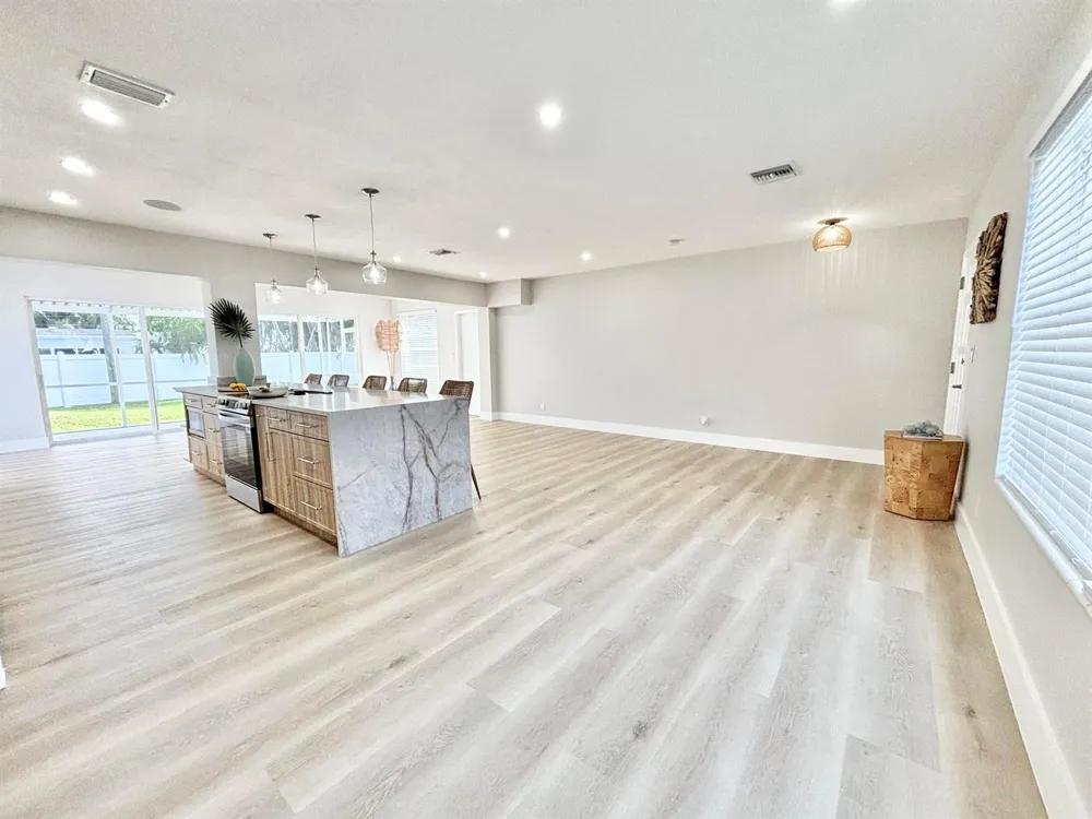 470 NE 45TH STREET Boca Raton, FL 33431