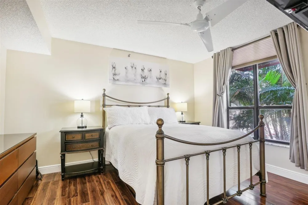 7153 PROMENADE DRIVE #202 Boca Raton, FL 33433