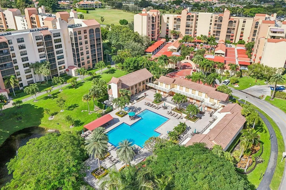 7153 PROMENADE DRIVE #202 Boca Raton, FL 33433