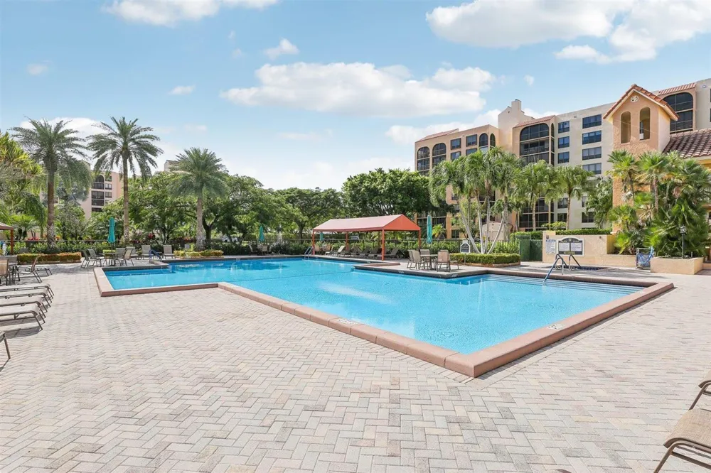 7153 PROMENADE DRIVE #202 Boca Raton, FL 33433