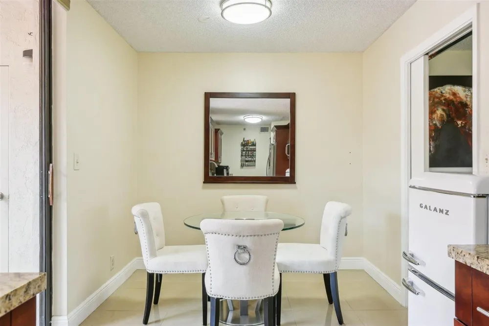 7153 PROMENADE DRIVE #202 Boca Raton, FL 33433