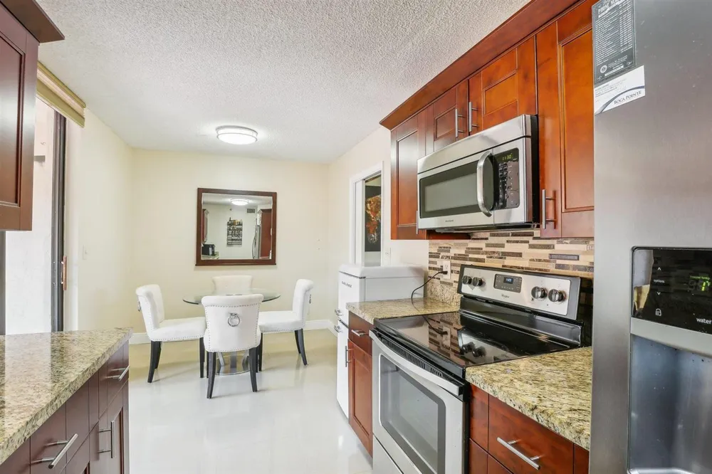 7153 PROMENADE DRIVE #202 Boca Raton, FL 33433