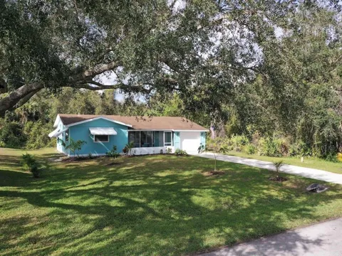 1379 SCROLL STREET