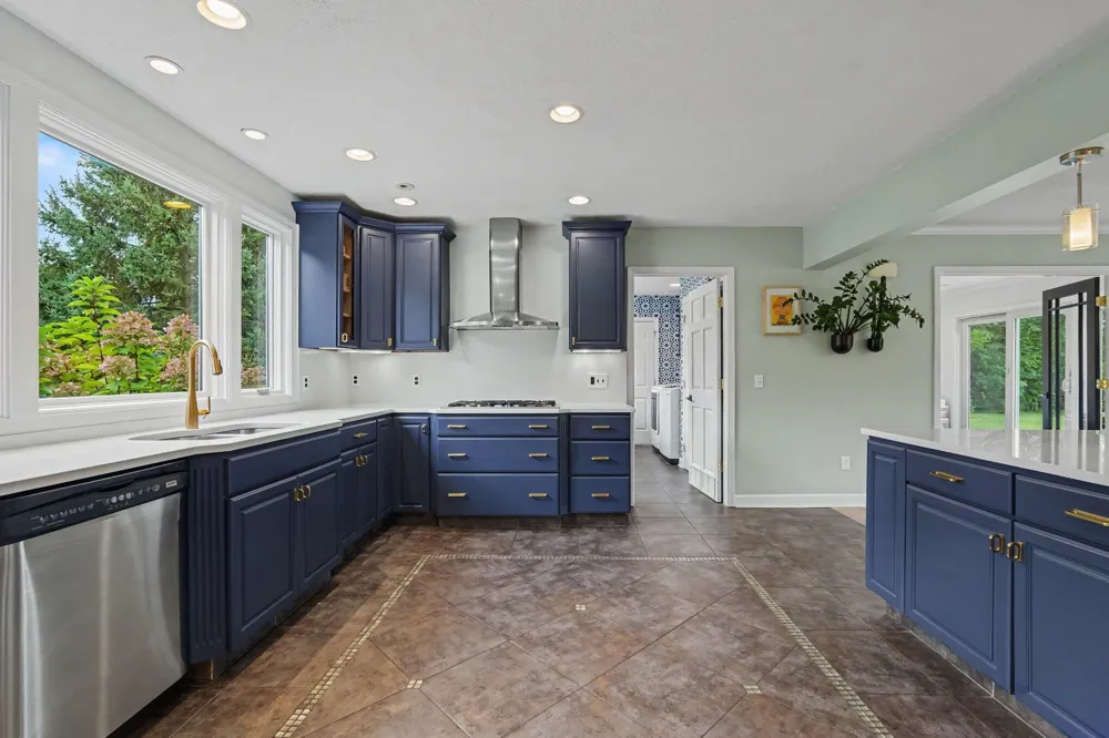 3131 SE Midland Drive SE Grand Rapids, MI 49506