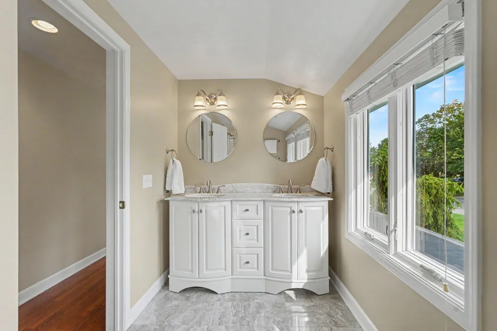 3131 SE Midland Drive SE Grand Rapids, MI 49506