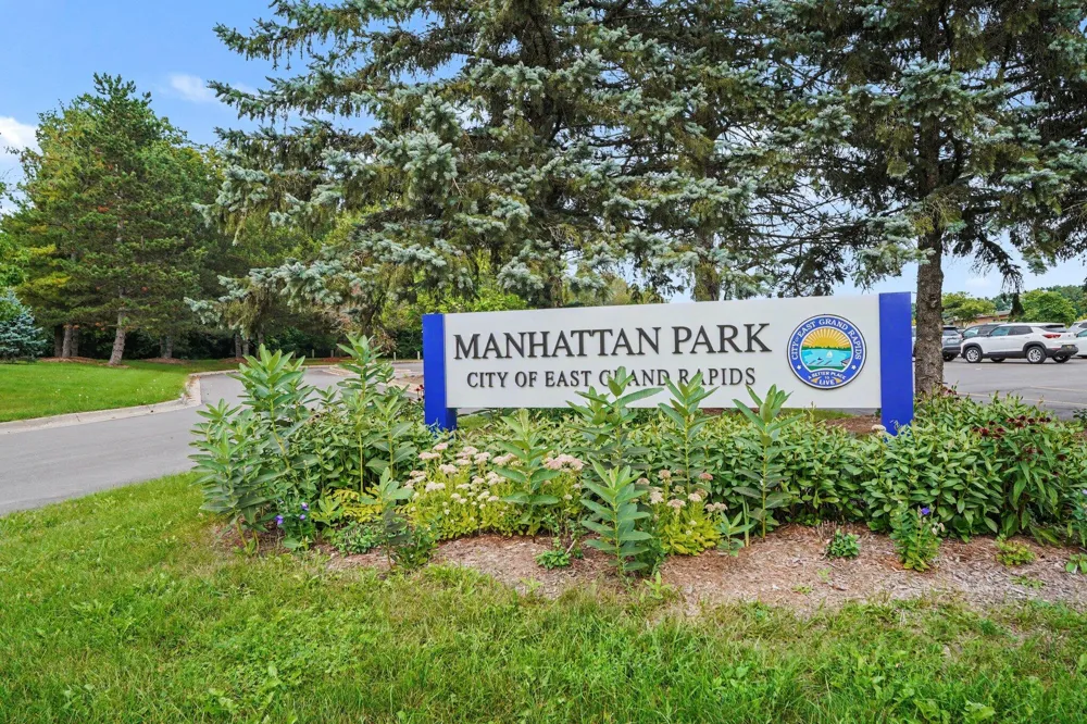 3131 SE Midland Drive SE Grand Rapids, MI 49506