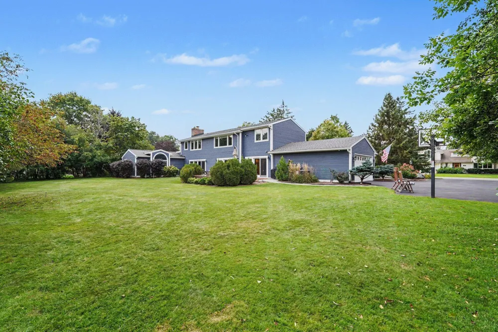 3131 SE Midland Drive SE Grand Rapids, MI 49506
