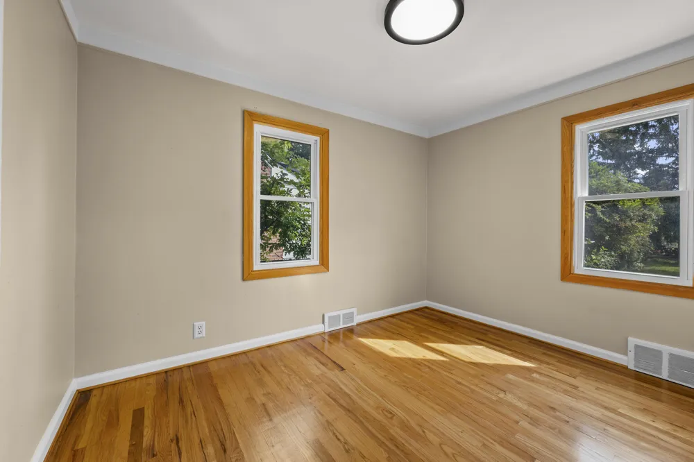 3106 Connecticut Avenue Royal Oak, MI 48073