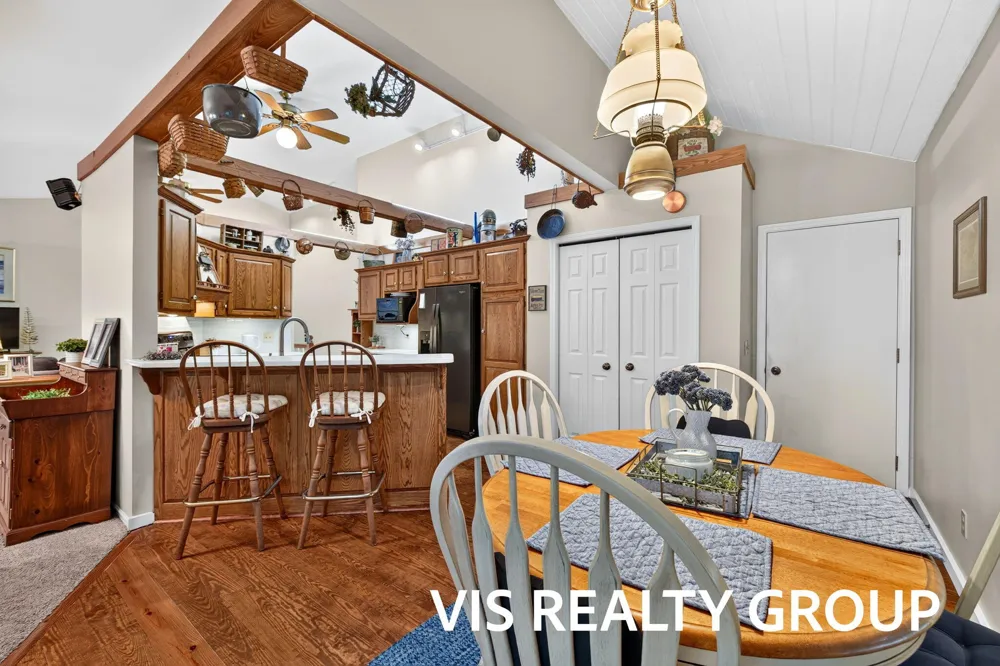 958 W Wellington Court Muskegon, MI 49441