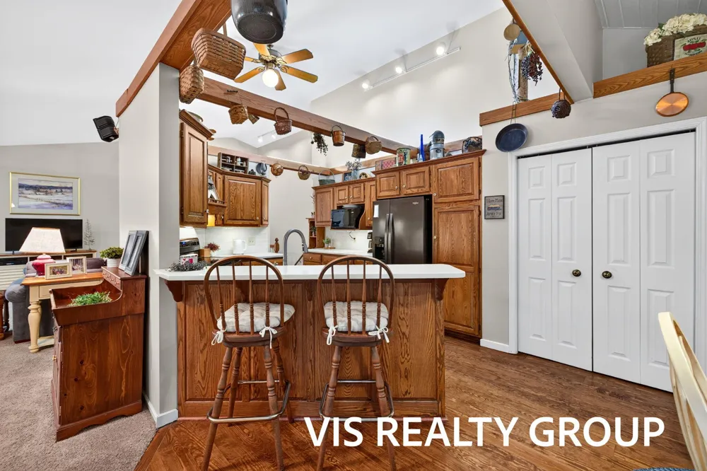 958 W Wellington Court Muskegon, MI 49441
