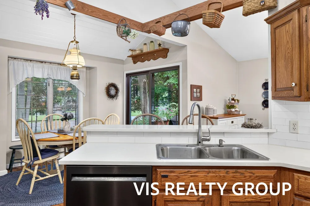 958 W Wellington Court Muskegon, MI 49441