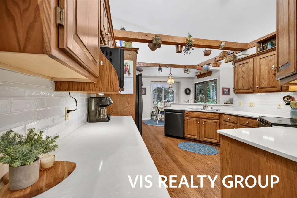 958 W Wellington Court Muskegon, MI 49441