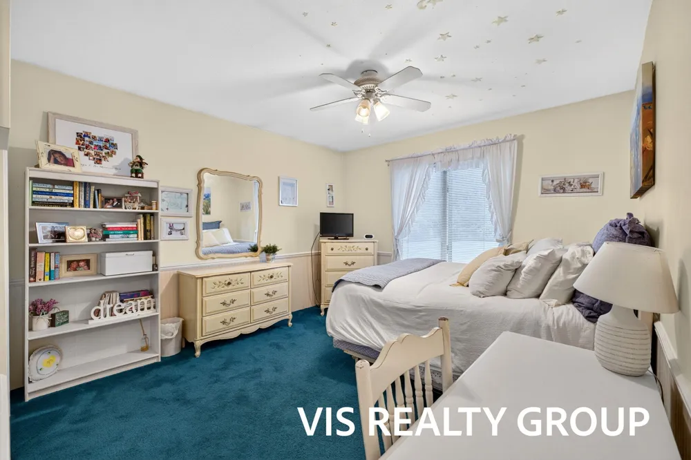 958 W Wellington Court Muskegon, MI 49441
