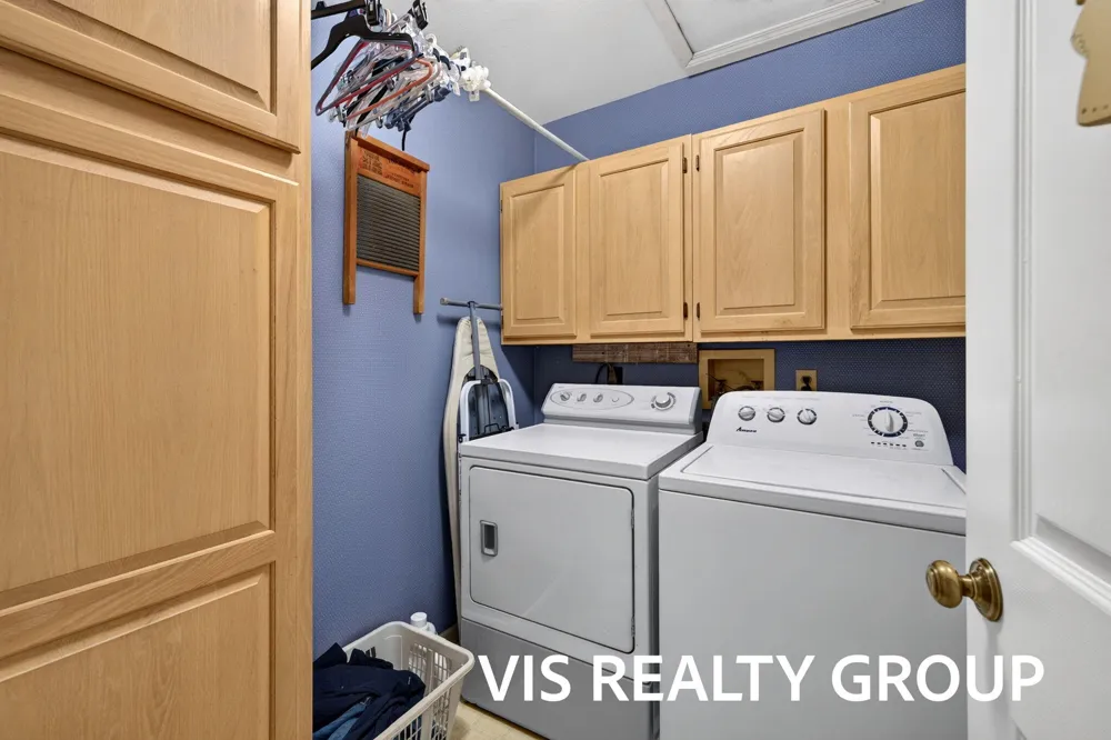 958 W Wellington Court Muskegon, MI 49441