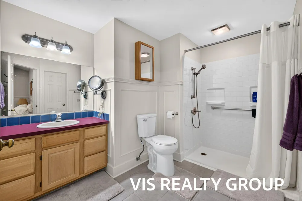 958 W Wellington Court Muskegon, MI 49441