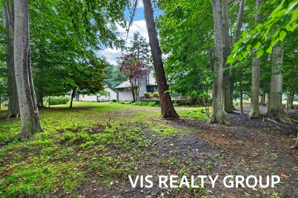 958 W Wellington Court Muskegon, MI 49441