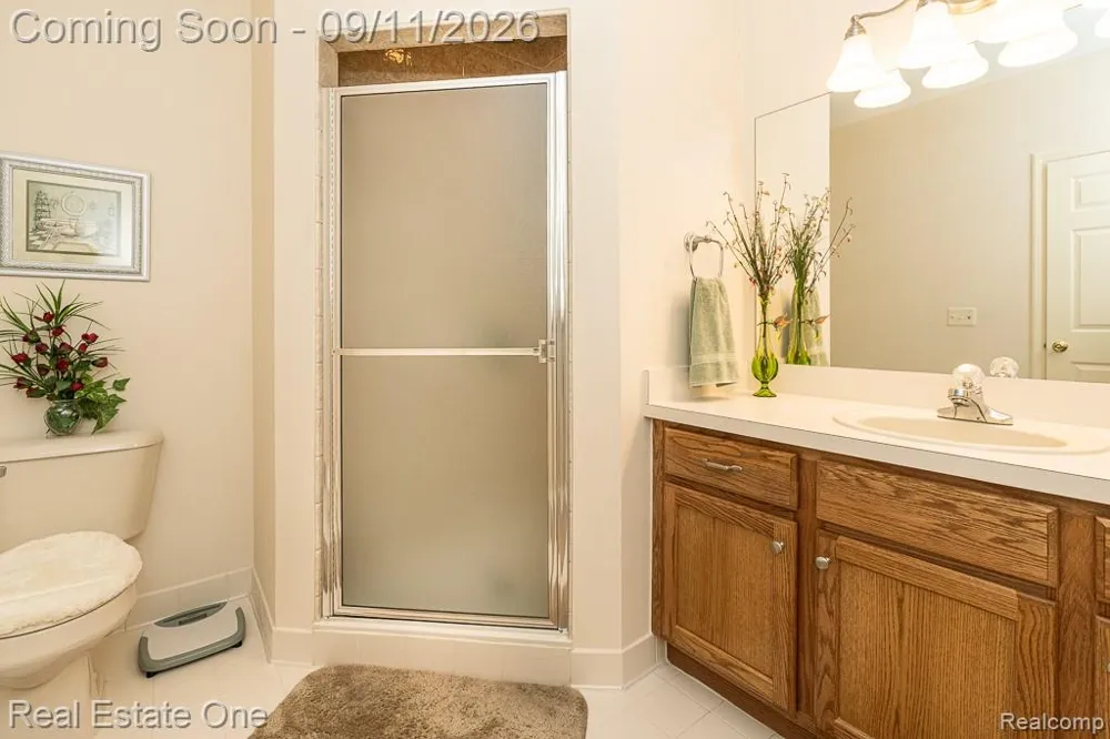 3368 Galaxy Boulevard Sterling Heights City, MI 48314