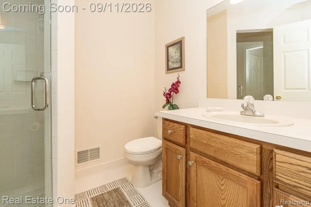 3368 Galaxy Boulevard Sterling Heights City, MI 48314