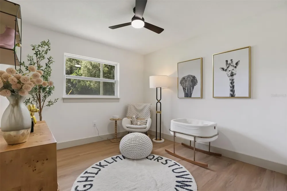 421 OAKHURST STREET Altamonte Springs, FL 32701