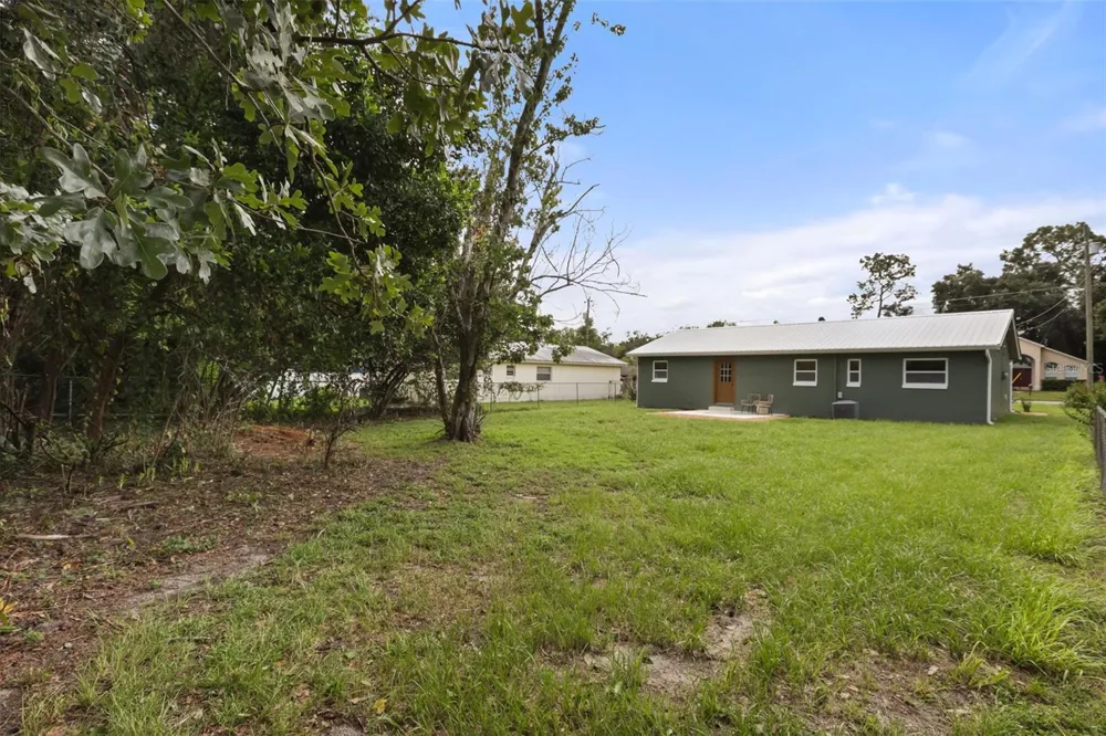 421 OAKHURST STREET Altamonte Springs, FL 32701