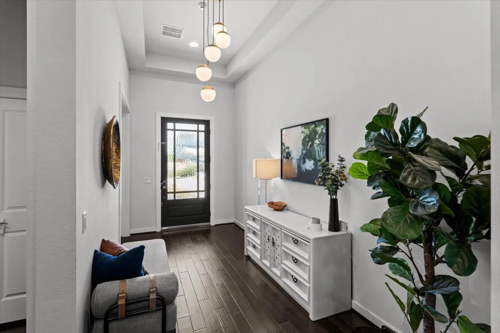 8116 Bestride Bend Austin, TX 78744