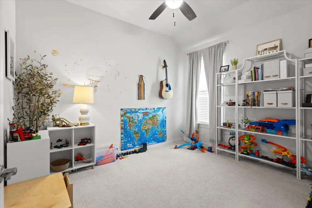 8116 Bestride Bend Austin, TX 78744