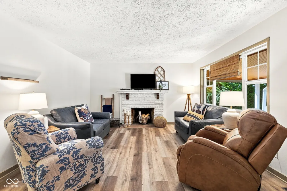 61 Cecil Avenue Indianapolis, IN 46219