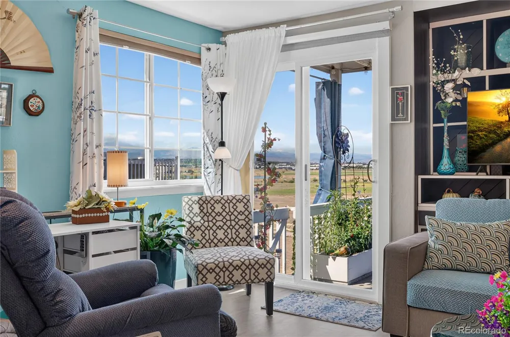 2227 Sunridge Circle #30 Broomfield, CO 80020
