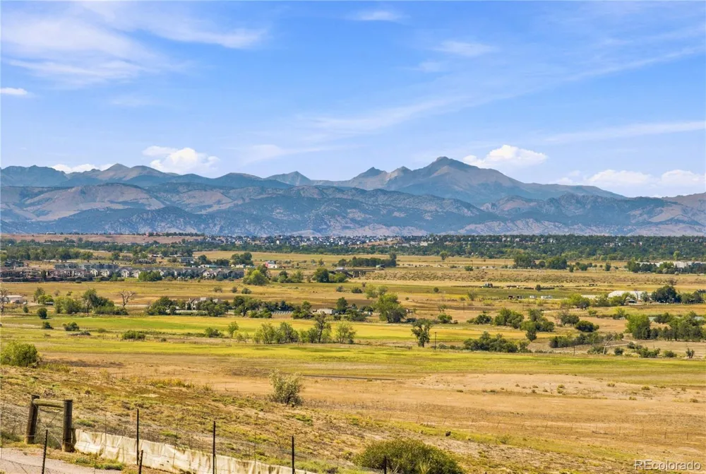 2227 Sunridge Circle #30 Broomfield, CO 80020