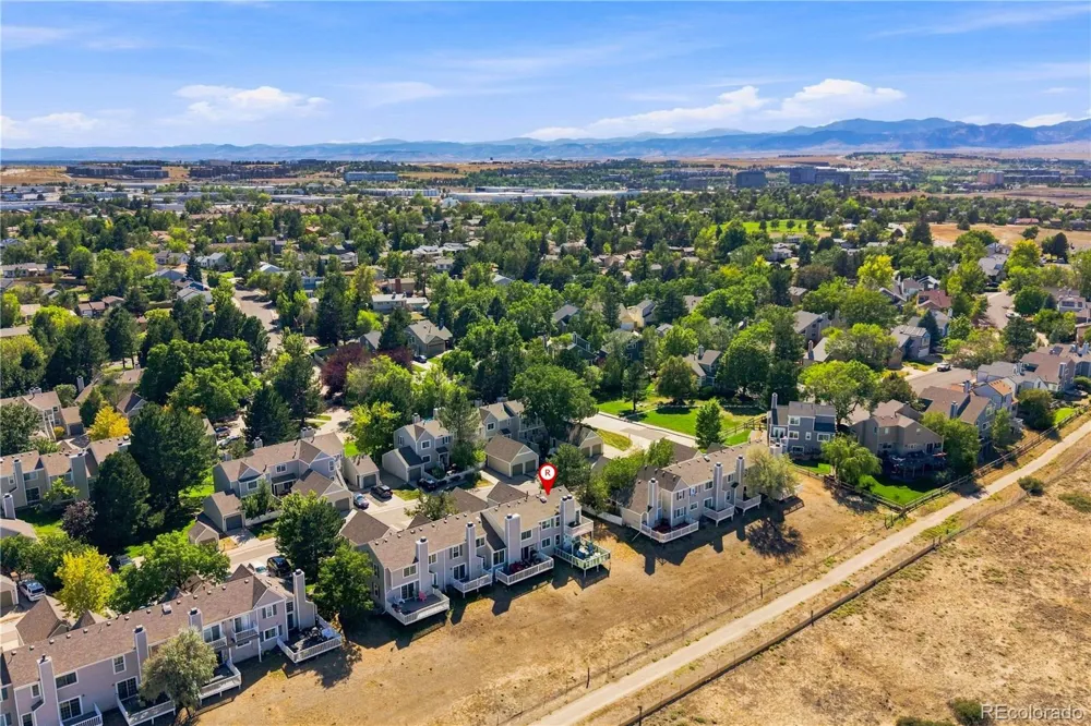 2227 Sunridge Circle #30 Broomfield, CO 80020