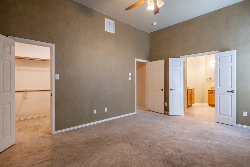 1619 Mallard Drive Corinth, TX 76210
