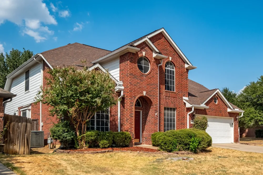 1619 Mallard Drive Corinth, TX 76210