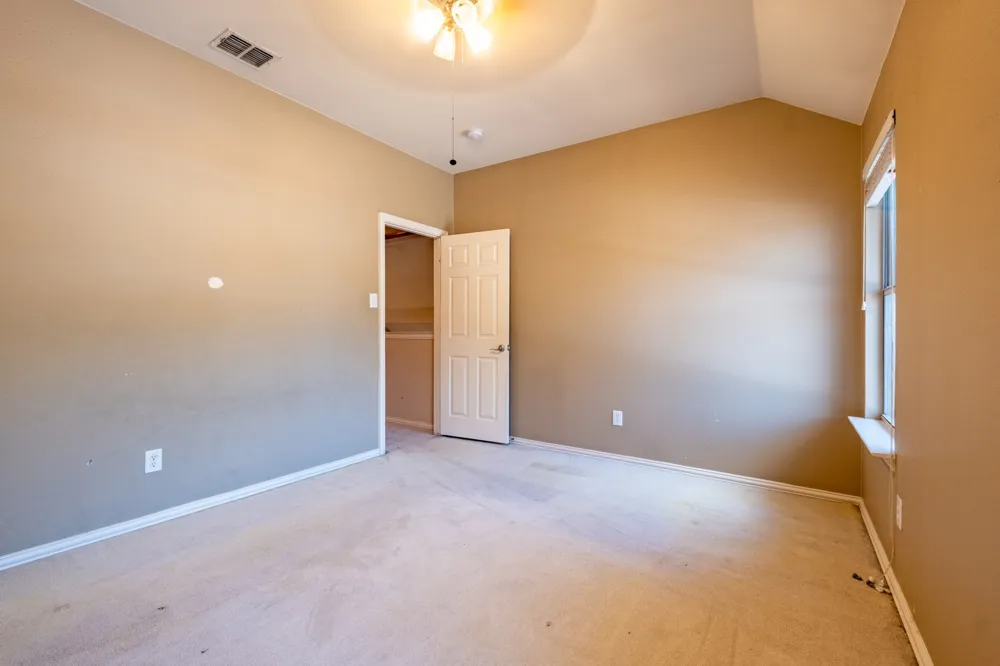 1619 Mallard Drive Corinth, TX 76210