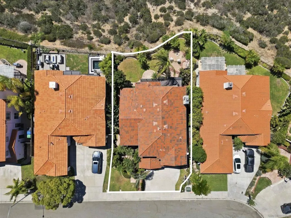 6617 Remsen Ct Carlsbad, CA 92011