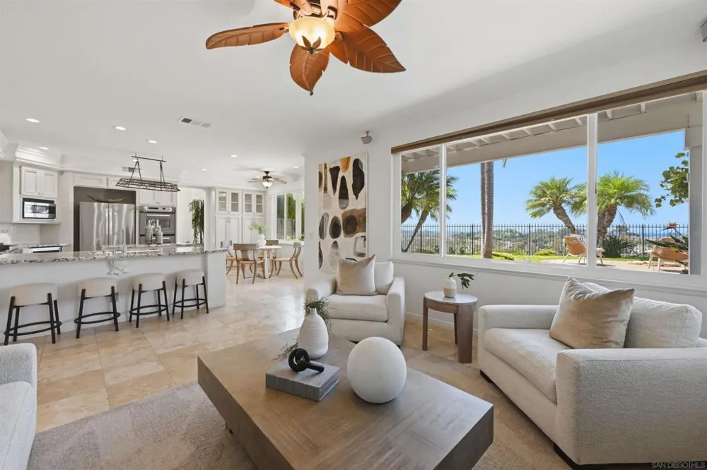 6617 Remsen Ct Carlsbad, CA 92011