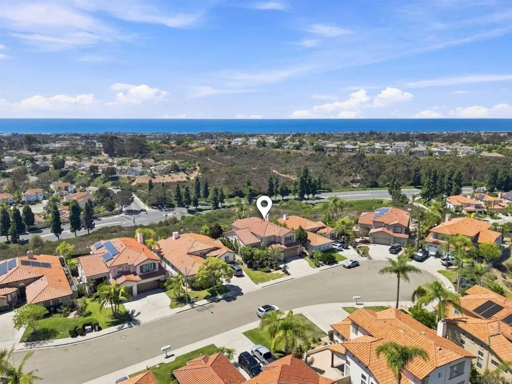 6617 Remsen Ct Carlsbad, CA 92011