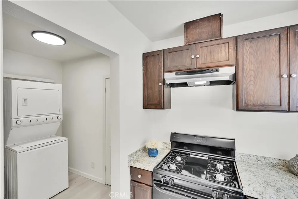 1120 Vista Street West Hollywood, CA 90046