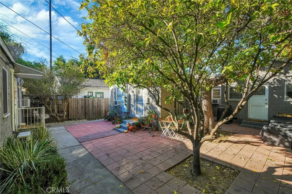 1120 Vista Street West Hollywood, CA 90046