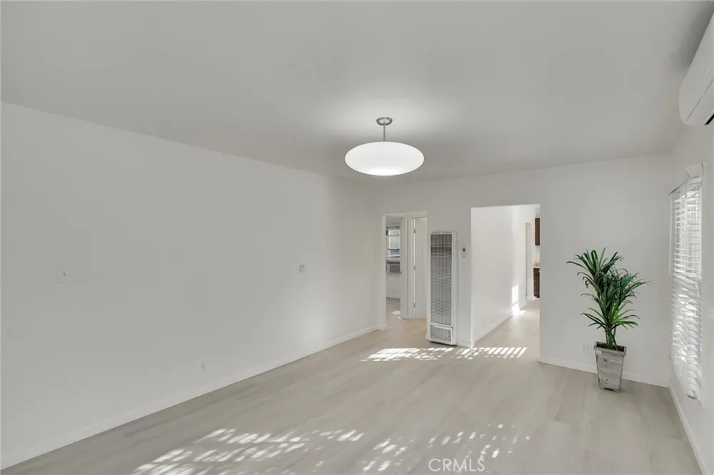 1120 Vista Street West Hollywood, CA 90046