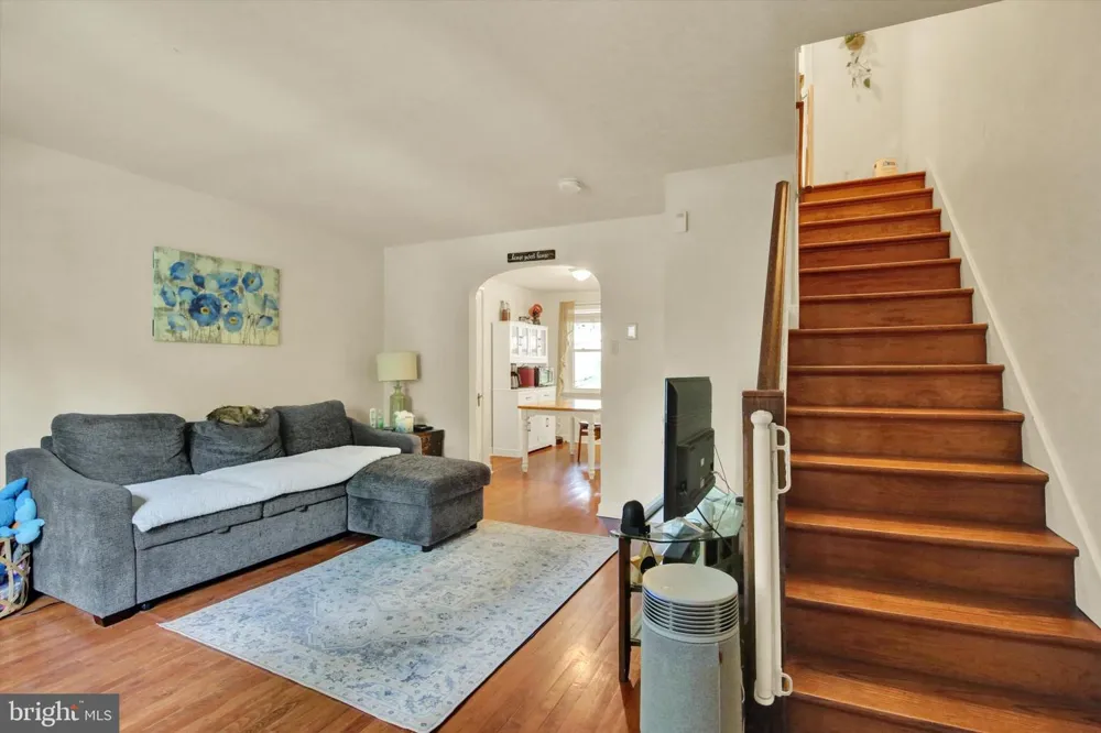 512 FAIRVIEW AVENUE Lancaster, PA 17603