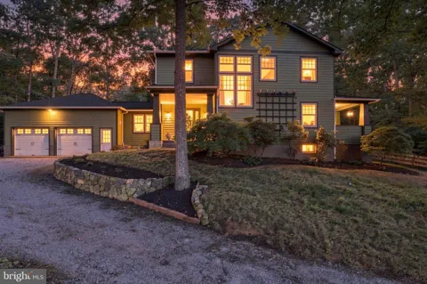 39400 CROOKED BRIDGE LANE