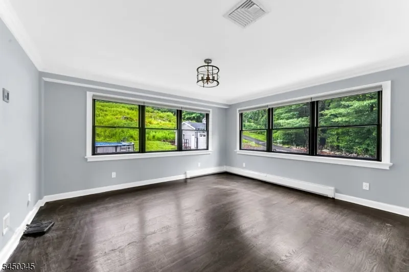 17 Rockaway Valley Rd Montville, NJ 07005
